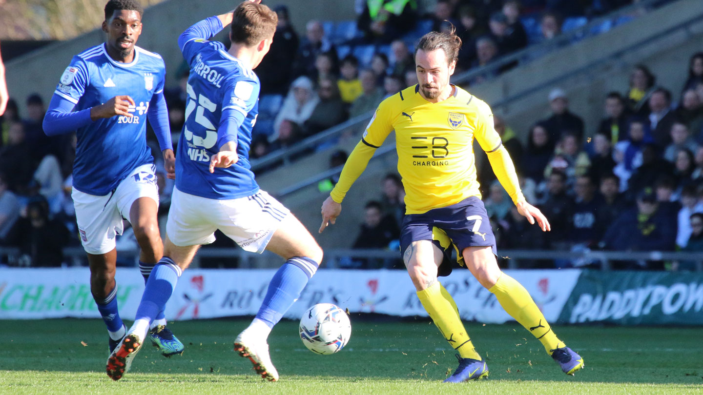 nhan-dinh-soi-keo-ipswich-vs-oxford-luc-22h00-ngay-1-1-2026